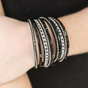 Cheaters Never Prosper - Black